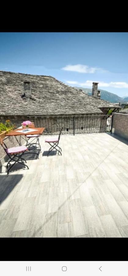 Palorto Traditional Hotel Gjirokastër Exteriör bild